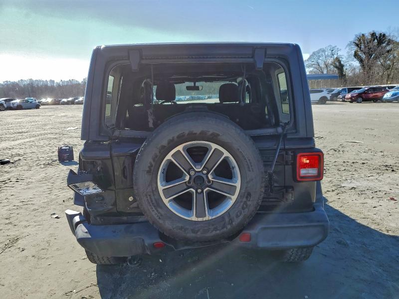 Фото 6 - JEEP WRANGLER