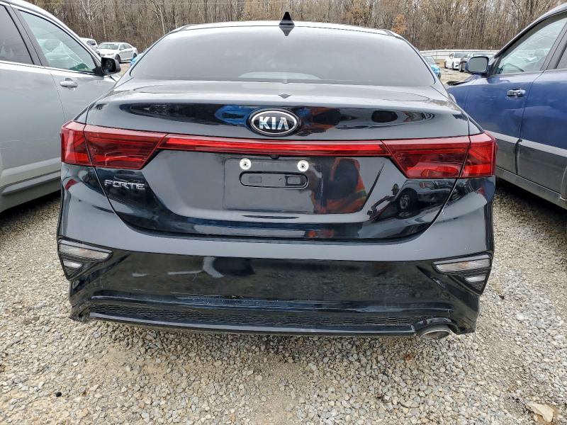 Фото 6 - KIA FORTE