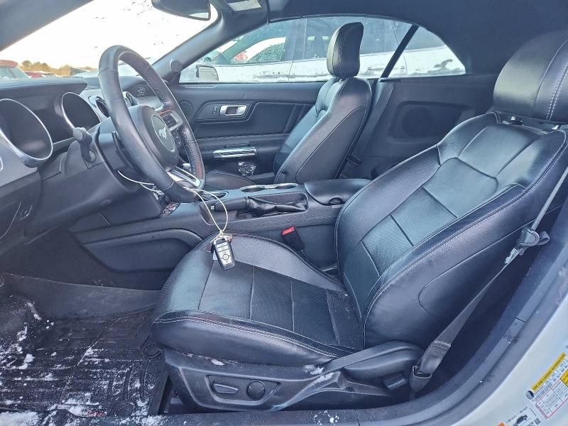 Фото 7 - FORD MUSTANG