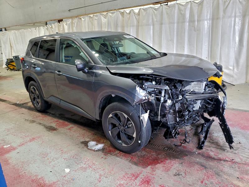 Фото 4 - NISSAN ROGUE