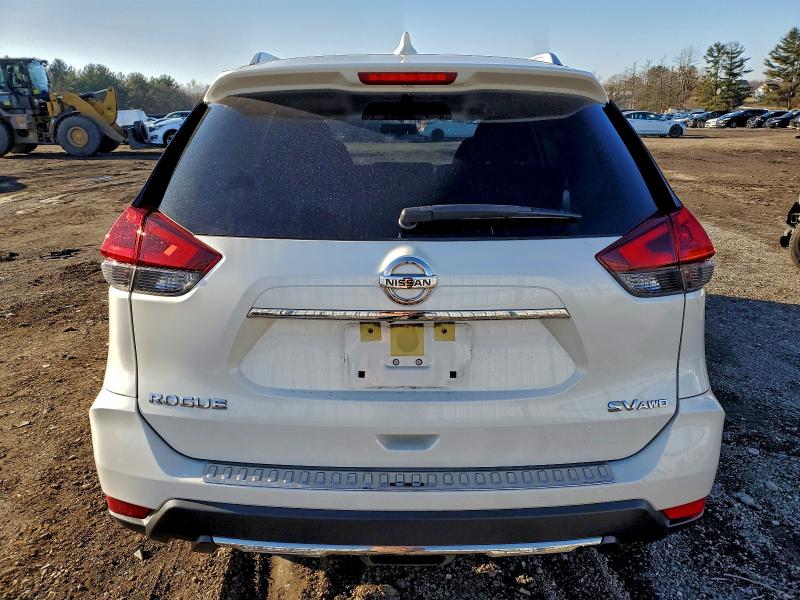 NISSAN ROGUE 2018 VIN JN8AT2MV0JW321245