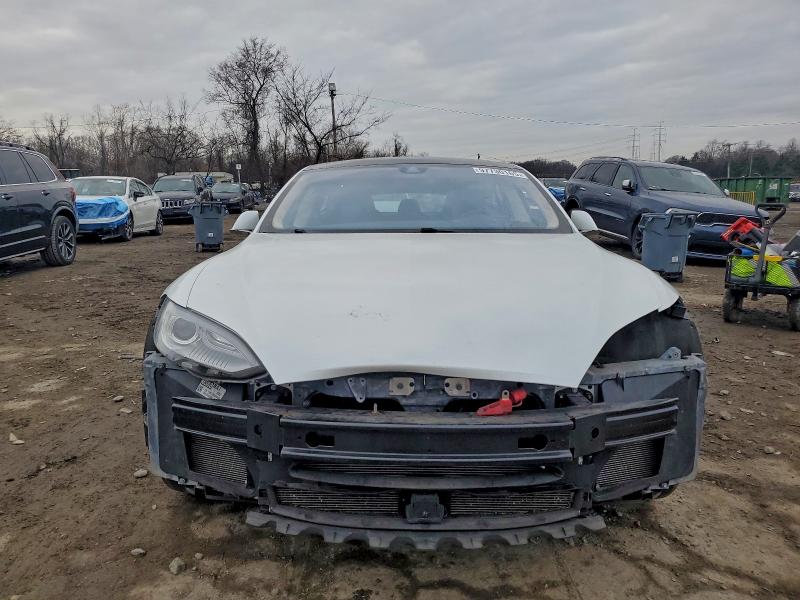 Фото 5 - TESLA MODEL S