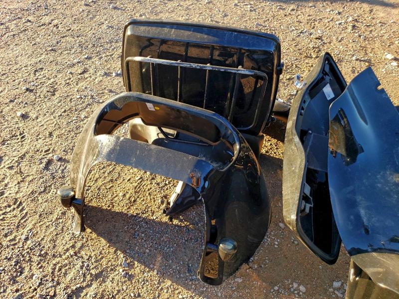 HARLEY-DAVIDSON FL 2020