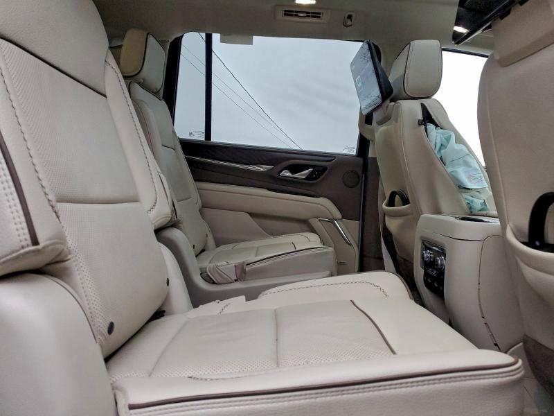 Фото 11 - GMC YUKON