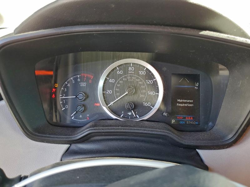 Фото 9 - TOYOTA COROLLA