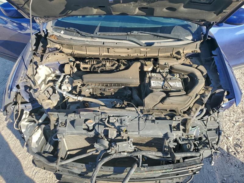 Фото 12 - NISSAN ROGUE