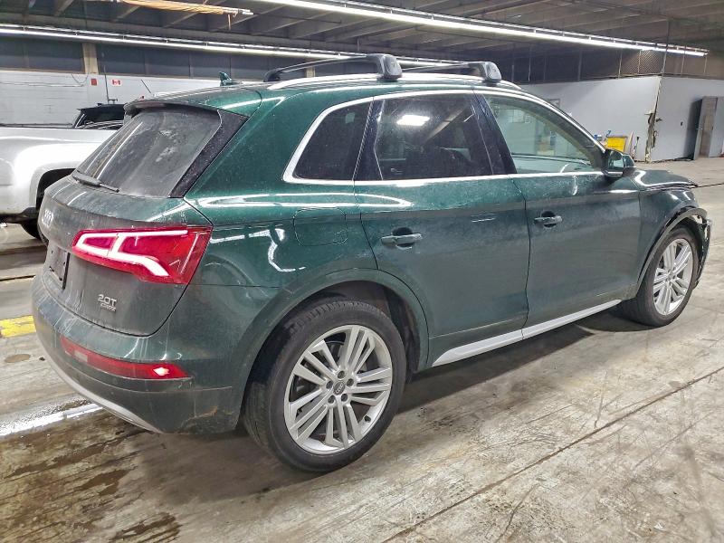 Фото 3 - AUDI Q5