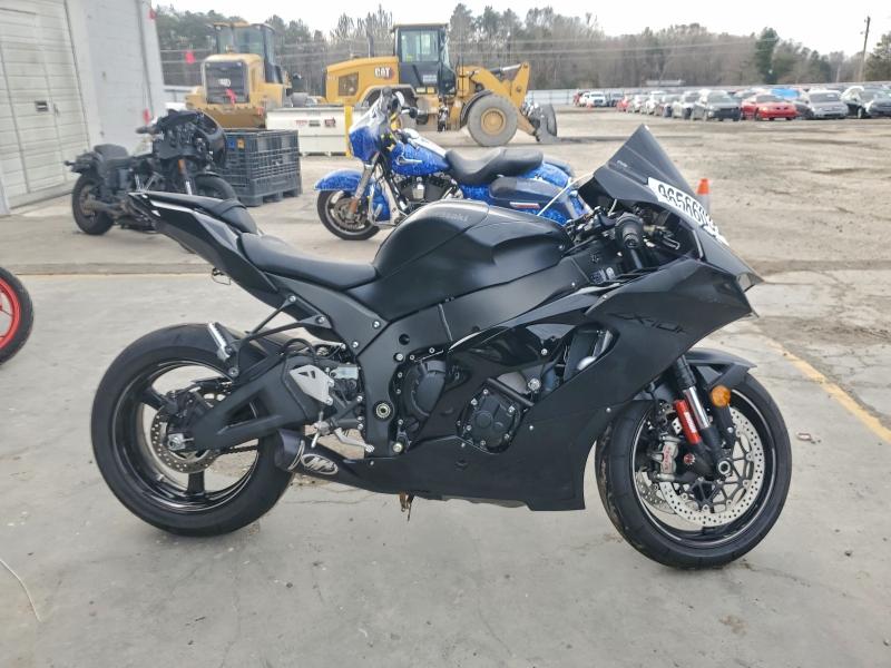 KAWASAKI ZX1002 M 2025