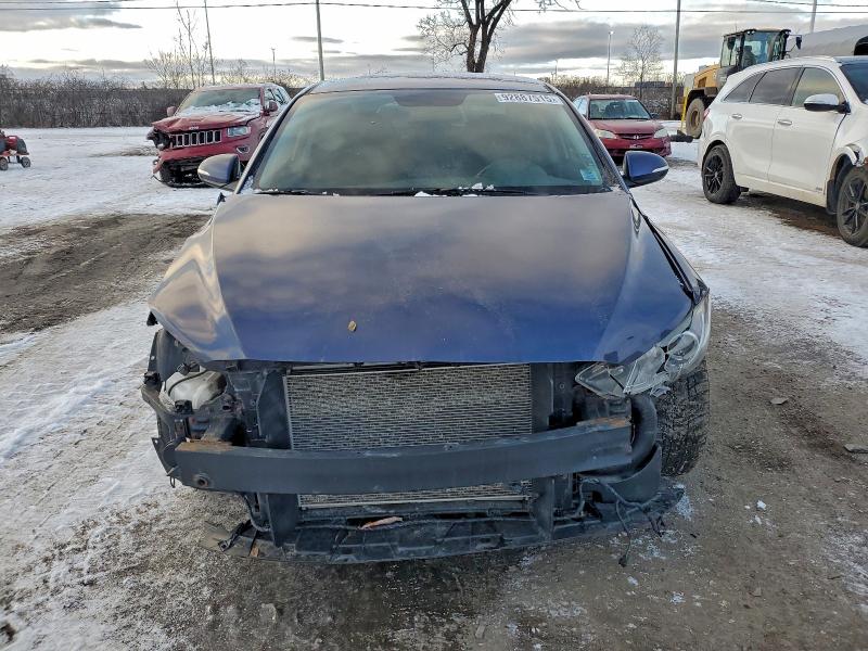 Фото 5 - HYUNDAI ELANTRA