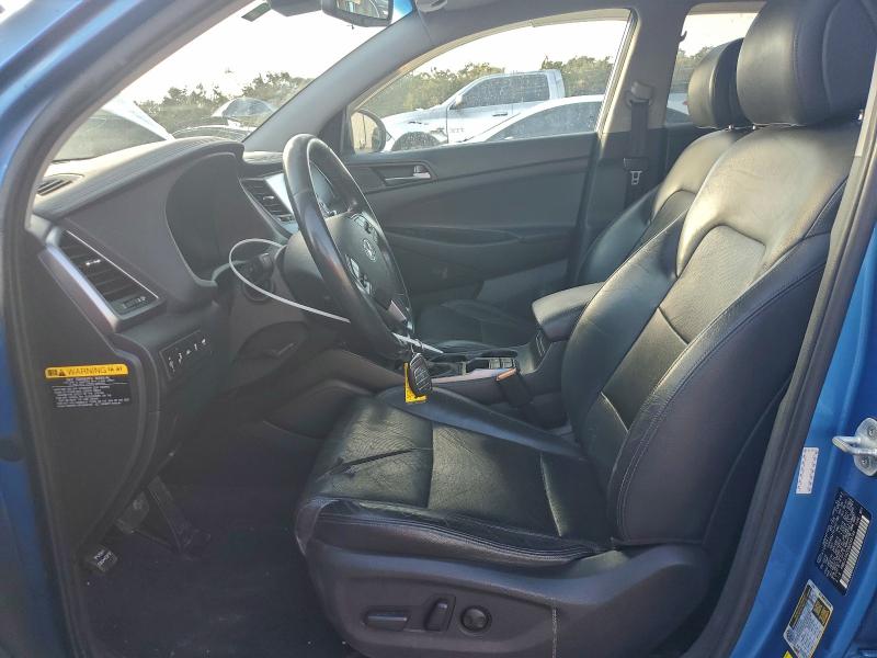 Фото 7 - HYUNDAI TUCSON