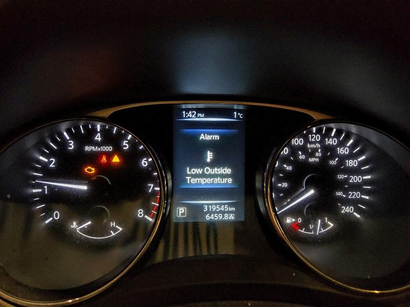 Фото 9 - NISSAN ROGUE