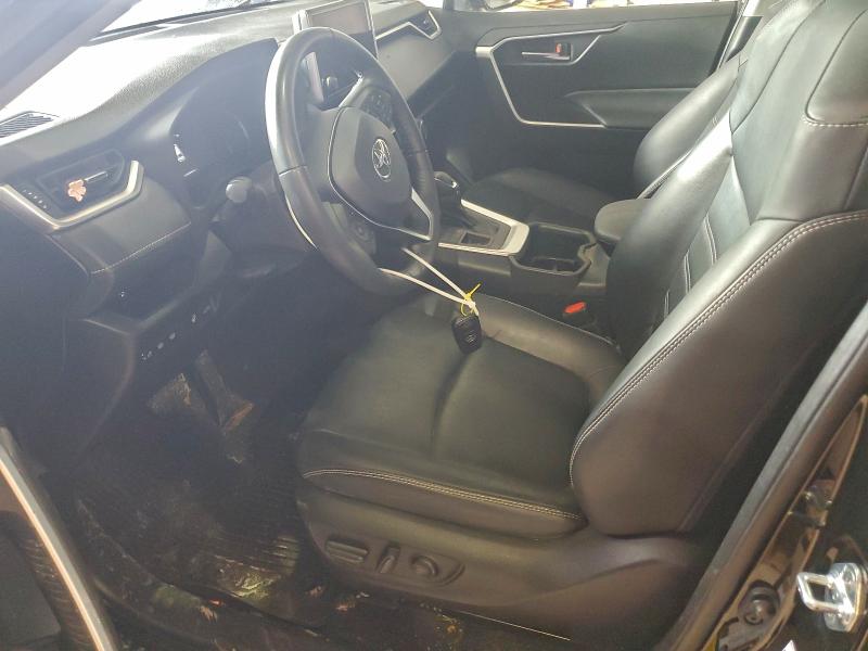 Фото 7 - TOYOTA RAV4