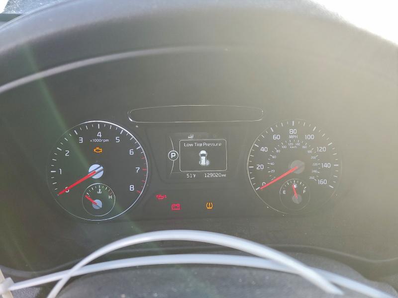 Фото 9 - KIA SORENTO