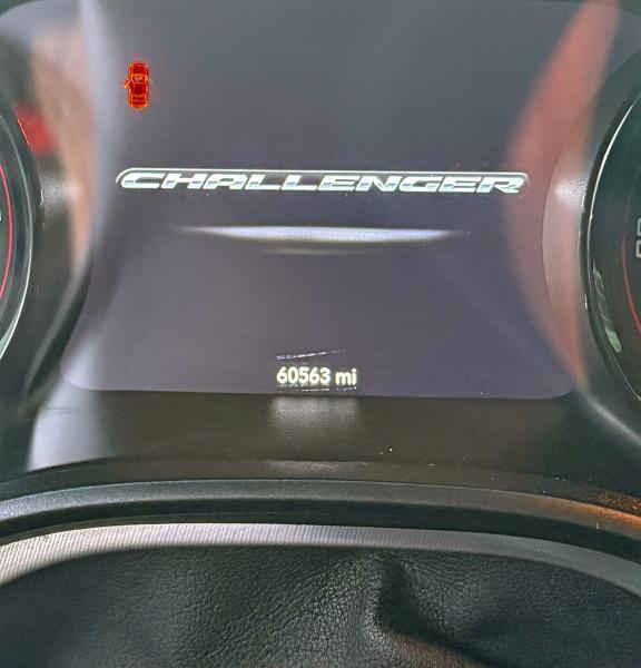 Фото 8 - DODGE CHALLENGER