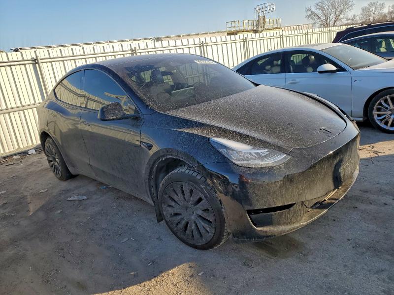 Фото 4 - TESLA MODEL Y