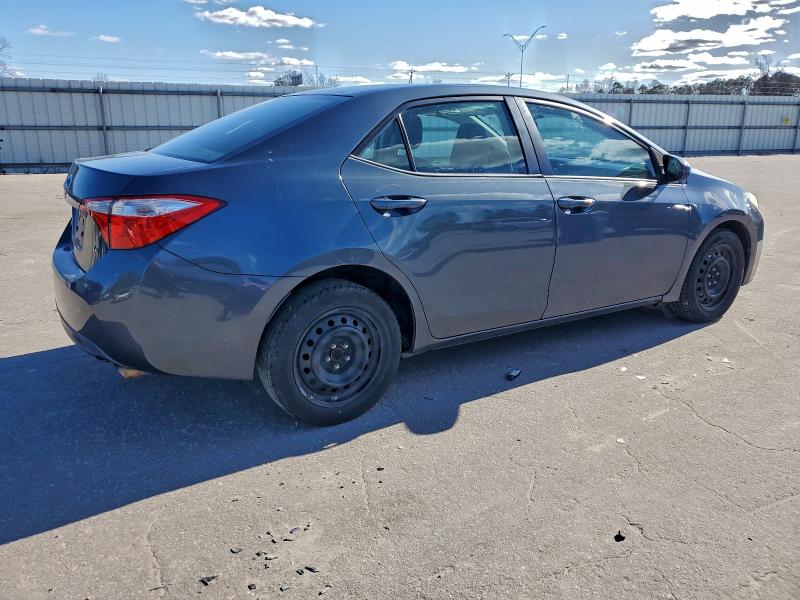 Фото 3 - TOYOTA COROLLA