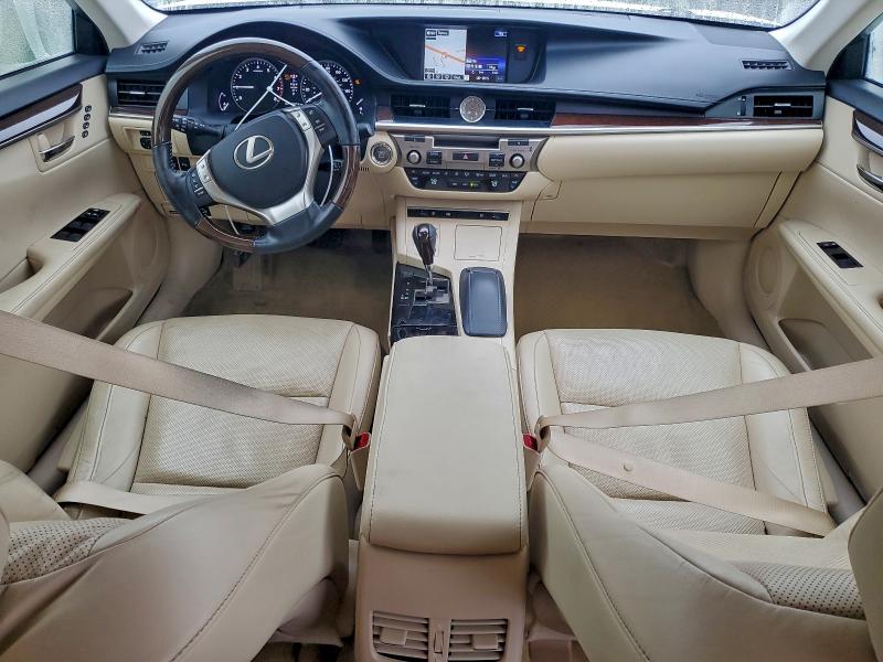 Фото 8 - LEXUS ES350