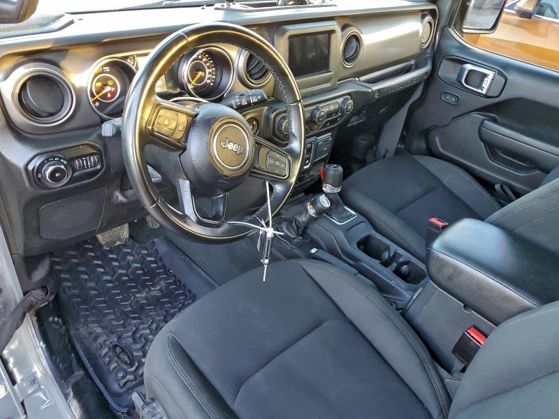 Фото 8 - JEEP WRANGLER