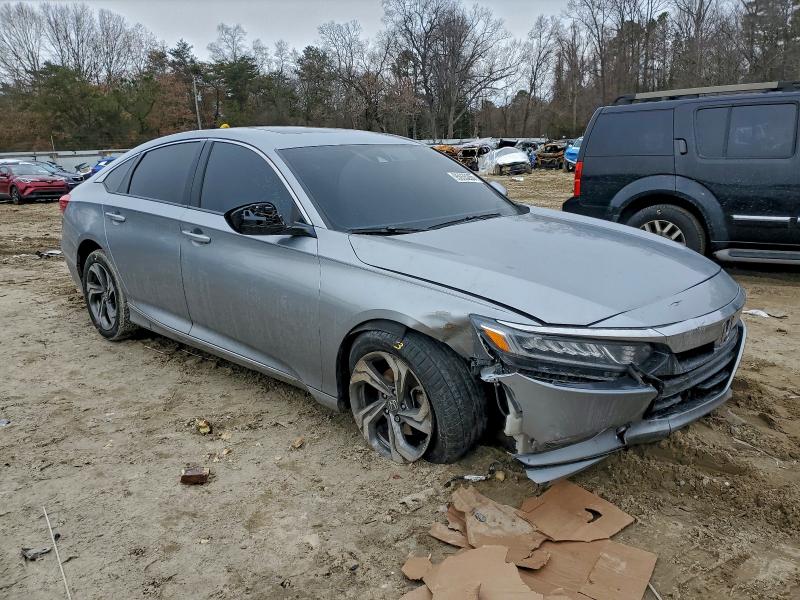 Фото 4 - HONDA ACCORD