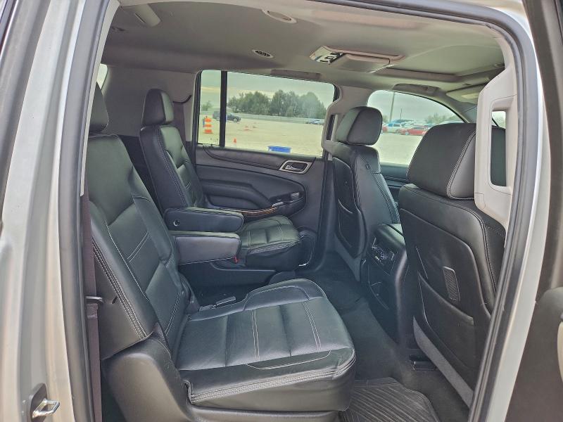 Фото 11 - GMC YUKON