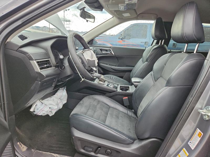 Фото 7 - MITSUBISHI OUTLANDER