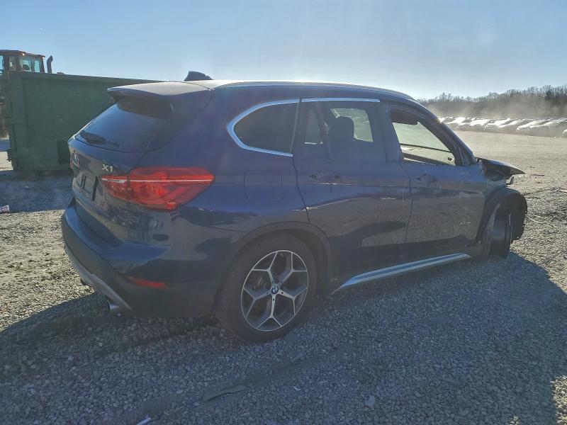 Фото 3 - BMW X1