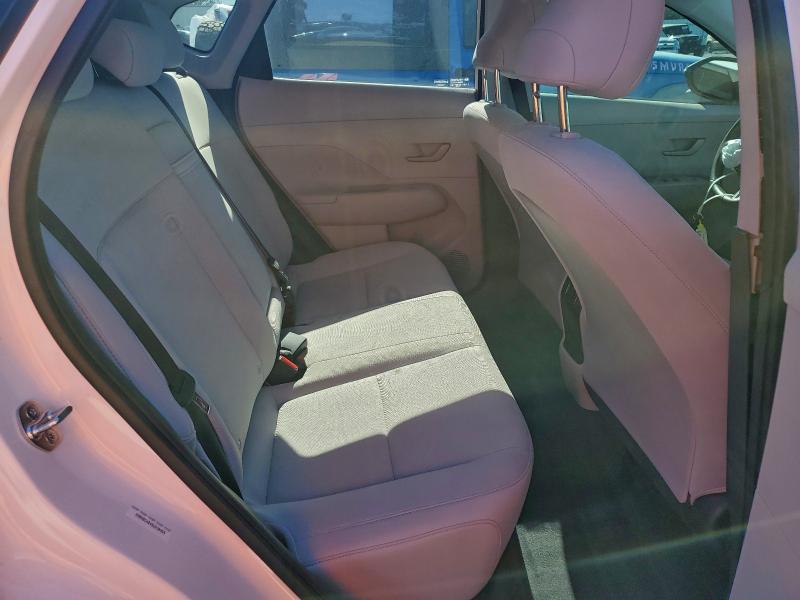 Фото 11 - HYUNDAI KONA