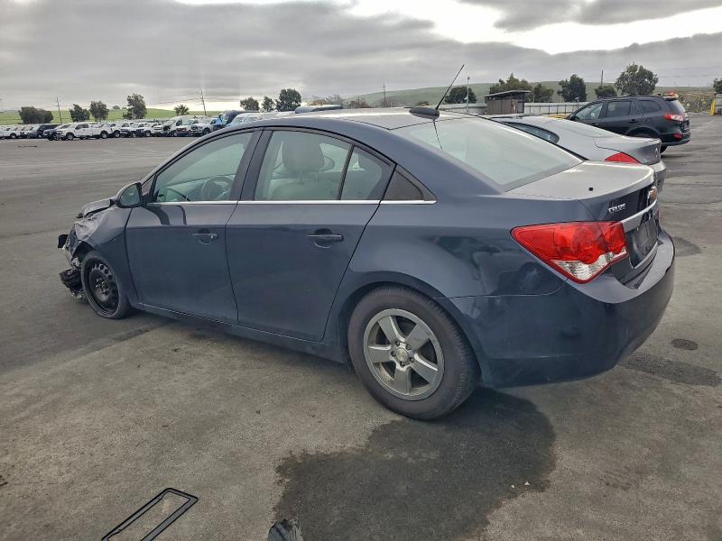 Фото 2 - CHEVROLET CRUZE