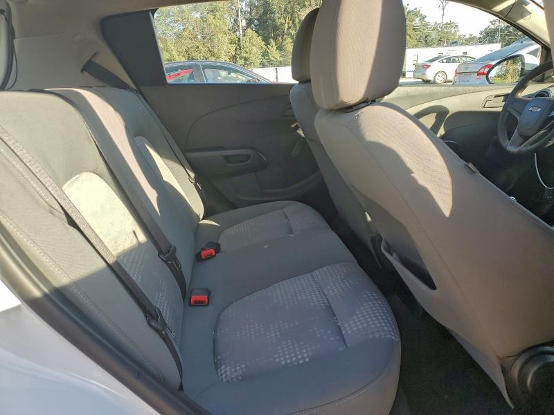 Фото 10 - CHEVROLET SONIC