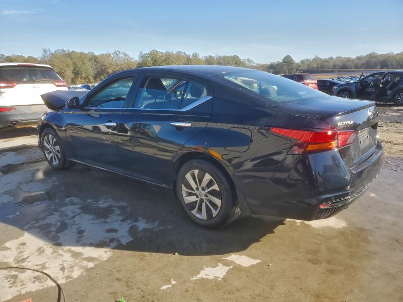 Фото 2 - NISSAN ALTIMA