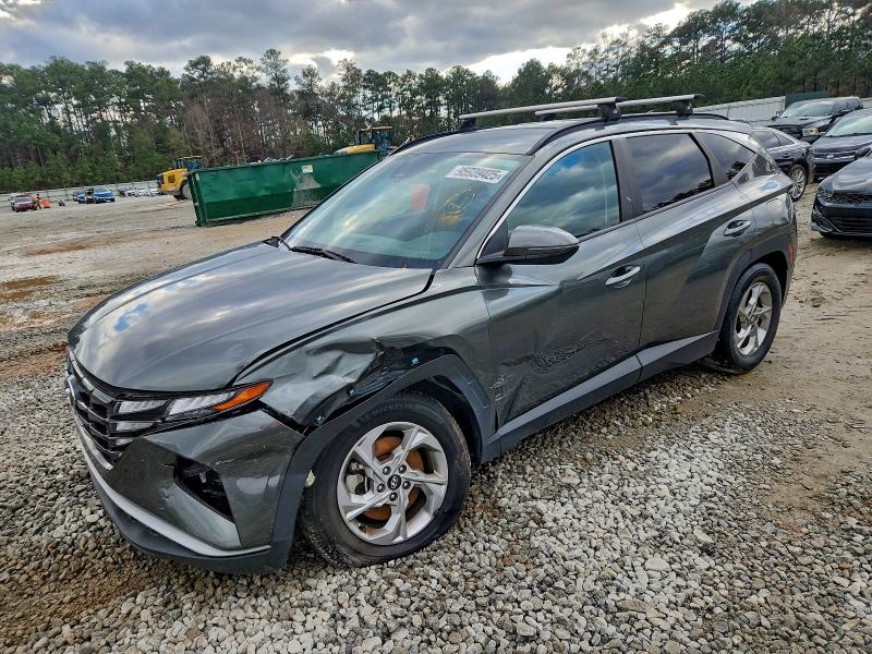 Фото 1 - HYUNDAI TUCSON