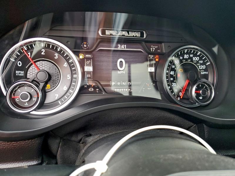 Фото 9 - RAM 1500