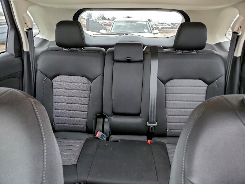 Фото 10 - FORD EDGE