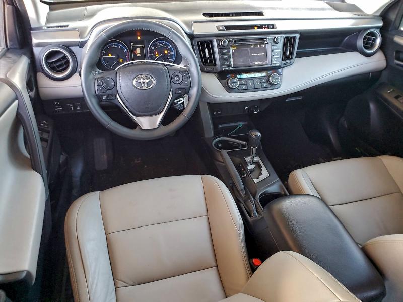 Фото 8 - TOYOTA RAV4