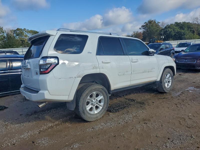 Фото 3 - TOYOTA 4RUNNER