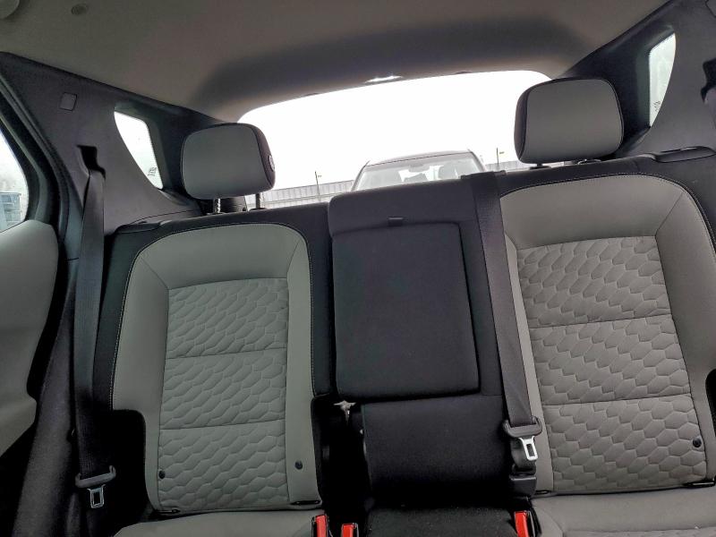 Фото 10 - CHEVROLET EQUINOX