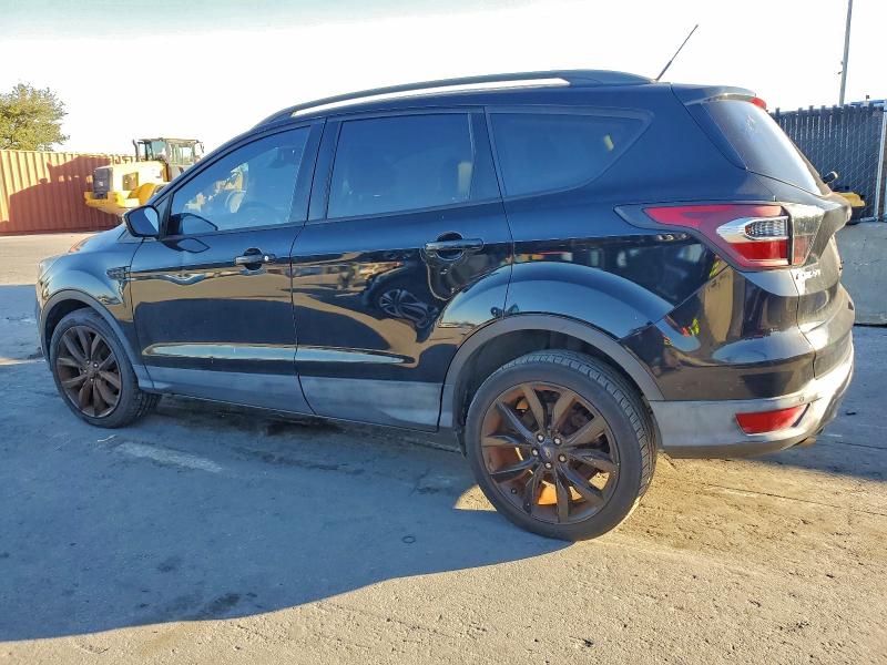 Фото 2 - FORD ESCAPE