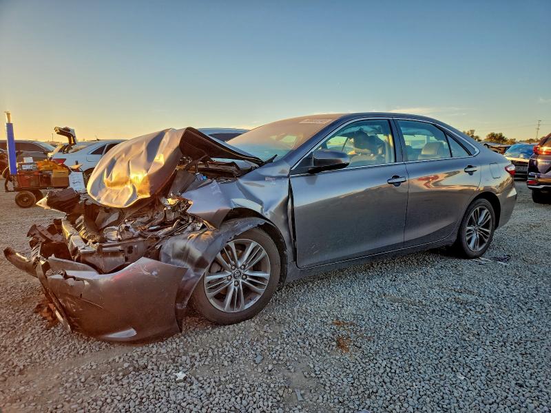 Фото 1 - TOYOTA CAMRY