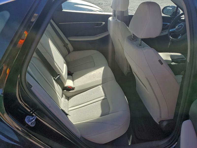 Фото 10 - HYUNDAI SONATA