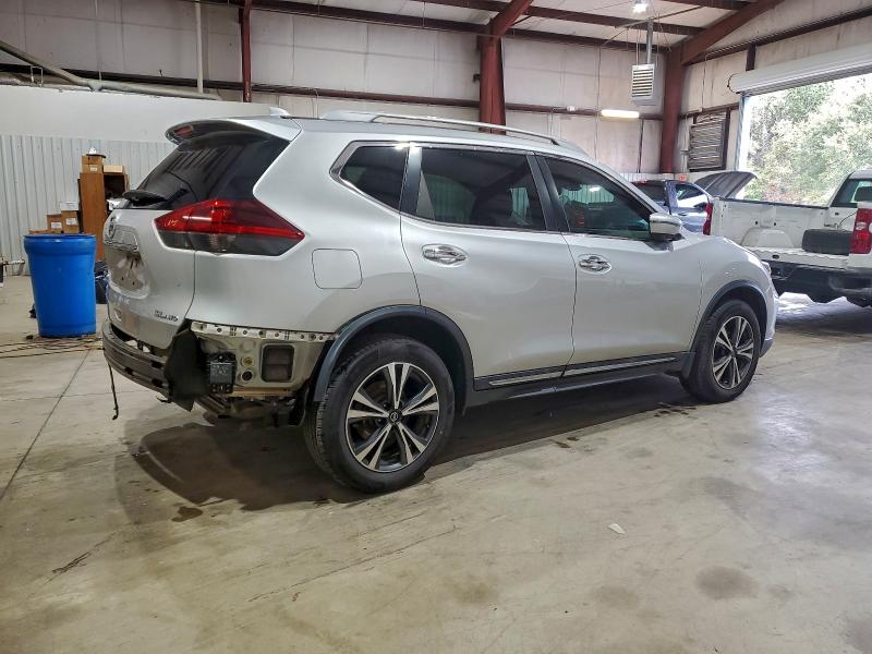 Фото 3 - NISSAN ROGUE