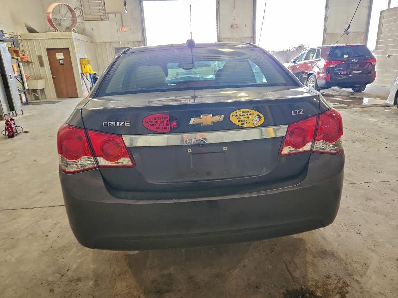 Фото 6 - CHEVROLET CRUZE