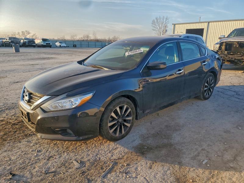 Фото 1 - NISSAN ALTIMA