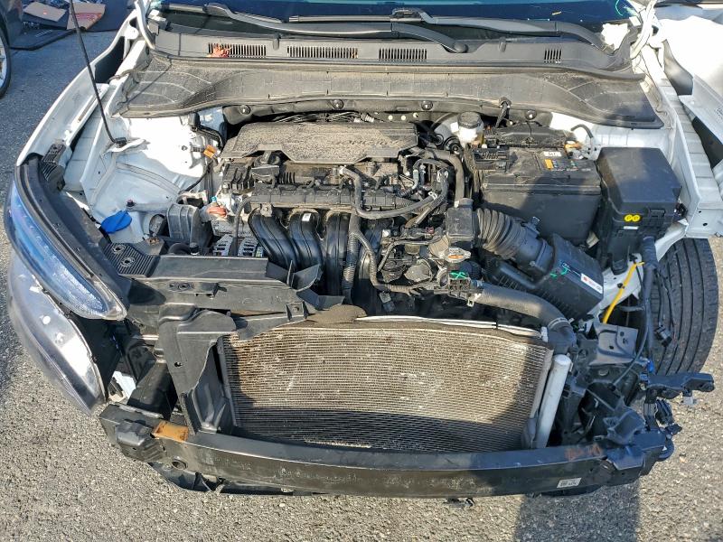 Фото 12 - HYUNDAI KONA