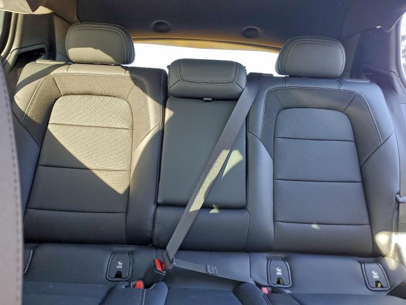 Фото 10 - CHEVROLET EQUINOX