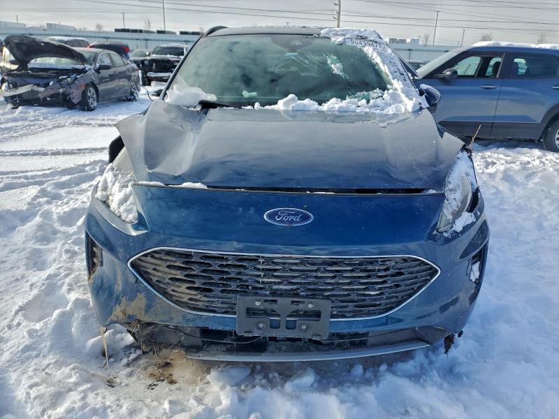 Фото 5 - FORD ESCAPE