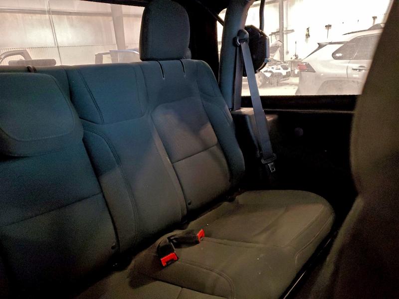 Фото 11 - JEEP WRANGLER