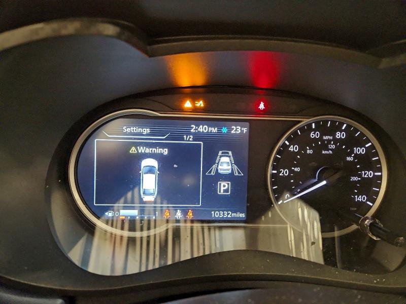 Фото 9 - NISSAN VERSA