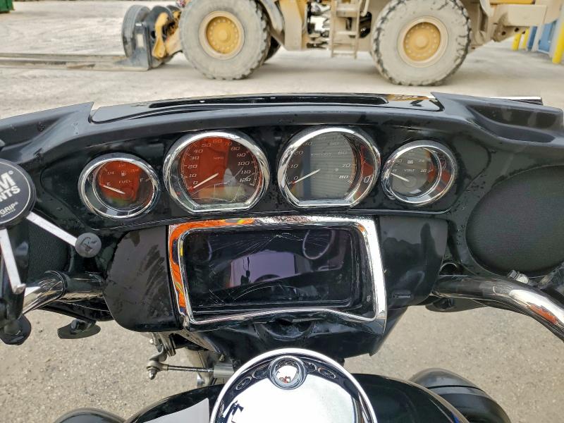 HARLEY-DAVIDSON FL 2022