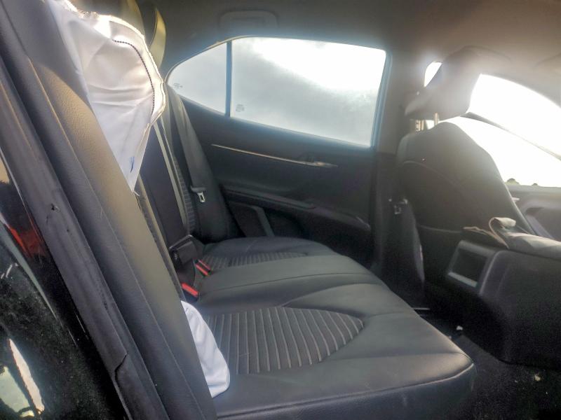 Фото 10 - TOYOTA CAMRY