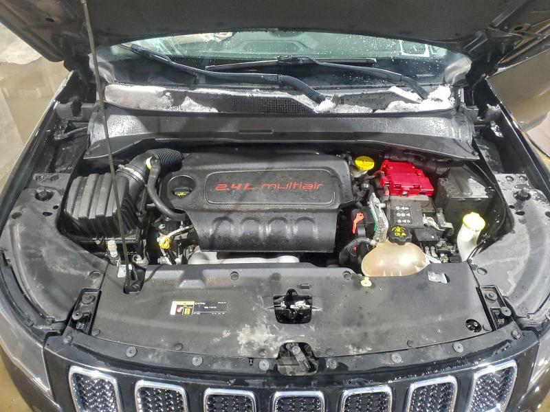 Фото 12 - JEEP COMPASS